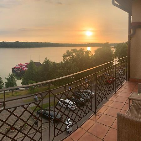 Apartamenty Nad Jeziorem Елк Екстериор снимка